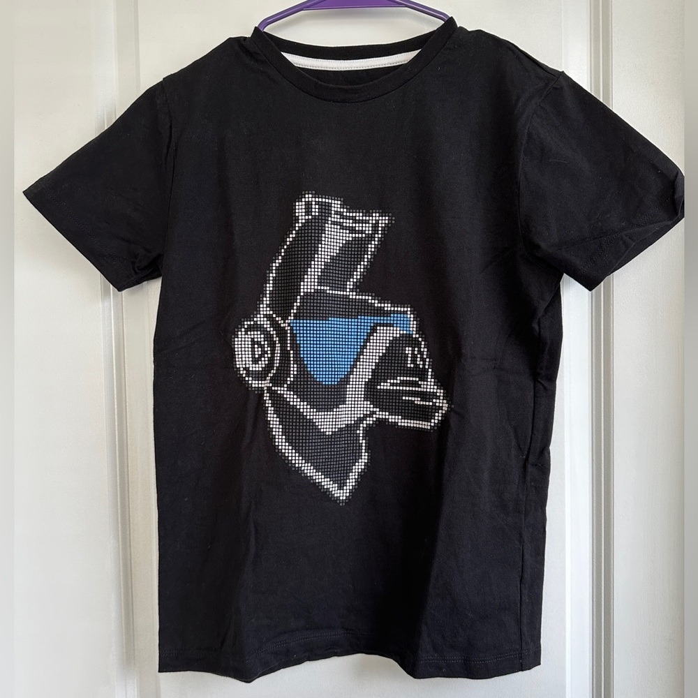 Fortnite Textured Llama Kids T-Shirt Size Medium
